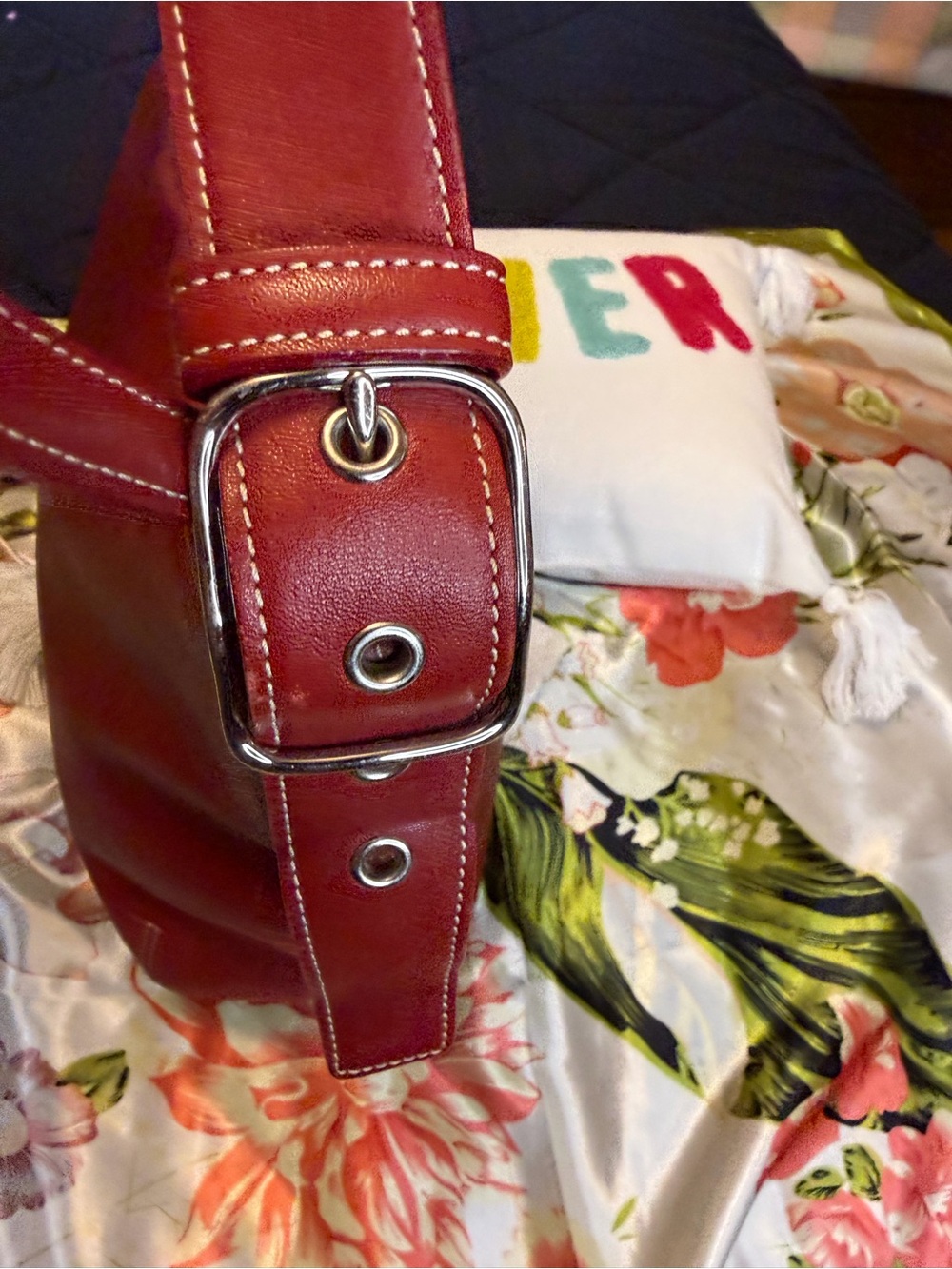 Coach Soho Legacy Red Leather Duffle Shoulder Bag | Vintage Coach - Picture 9 of 14